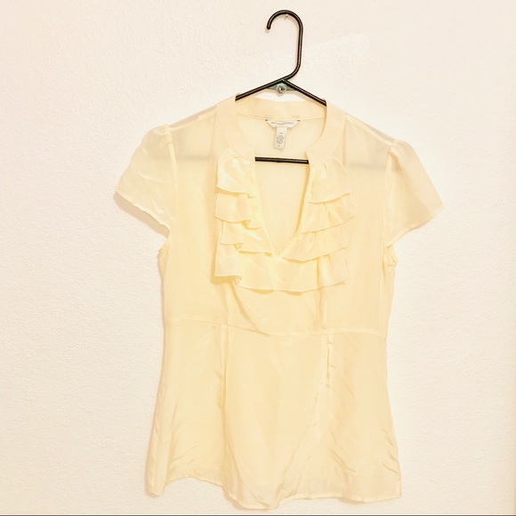 Banana Republic Cream Silk Ruffle Top Size 4 - Picture 5 of 7